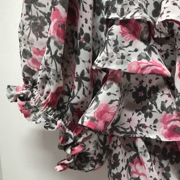 Torrid Pink/Gray Floral Ruffled Elastic Waist Blouse - Picture 5 of 10